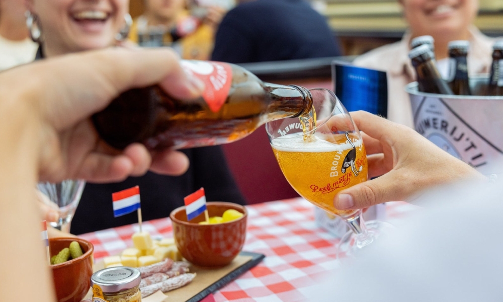 Amsterdam Beer Tasting Cruise Featuring Brewery 't IJ' 4